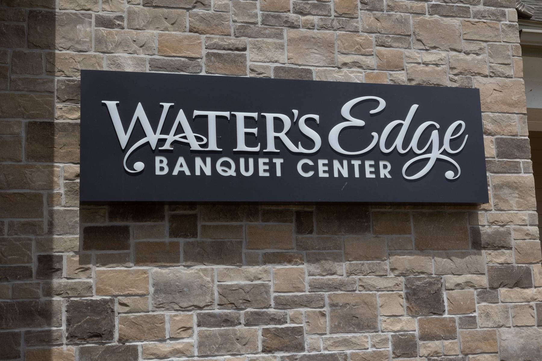 Water’s Edge logo